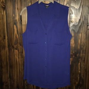 Express sleeveless button down